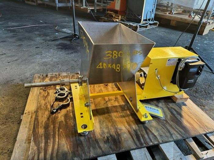 Used Feeder, Screw, 1/2" Diameter X 36", Stainless Steel, Scaletran, Model VMF #S745414