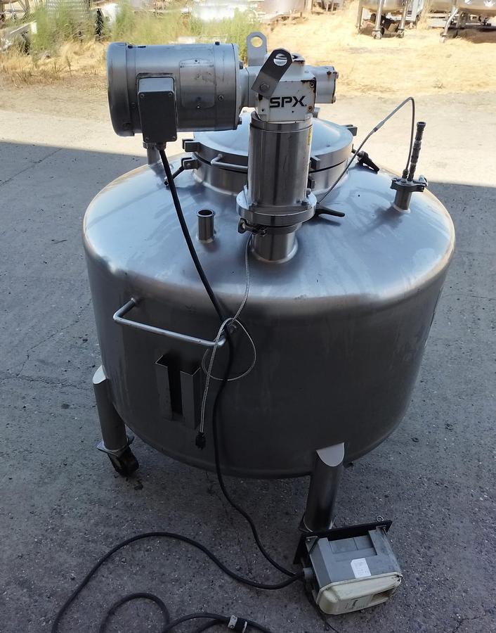Used Tank, 198 Gallon (750 Liter), Agitated, 316 Stainless Steel, 15 PSI, Lee Industries, #5991486