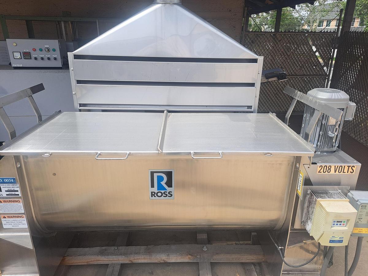 Used Mixer, Ribbon, 18 CF, Stainless Steel, Double Ribbon, 10 HP #S745504