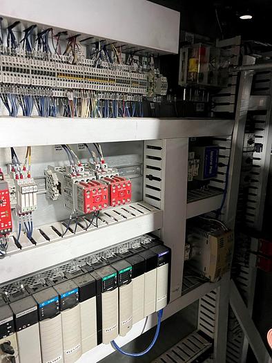 Used AMF Robot Versapack Case and Basket Loader