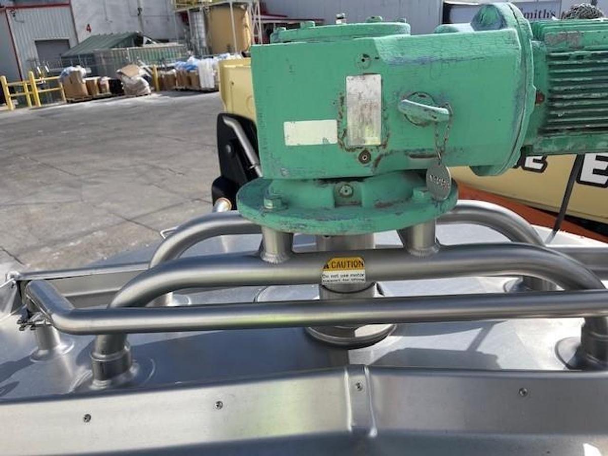 Used Tank, 500 Gallon, APV Crepaco, Jacketed, Agitated, Stainless Steel, #5991445