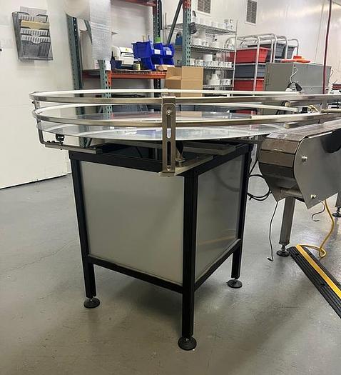 Used Table, Accumulation, 42", Stainless Steel, Variable Speed