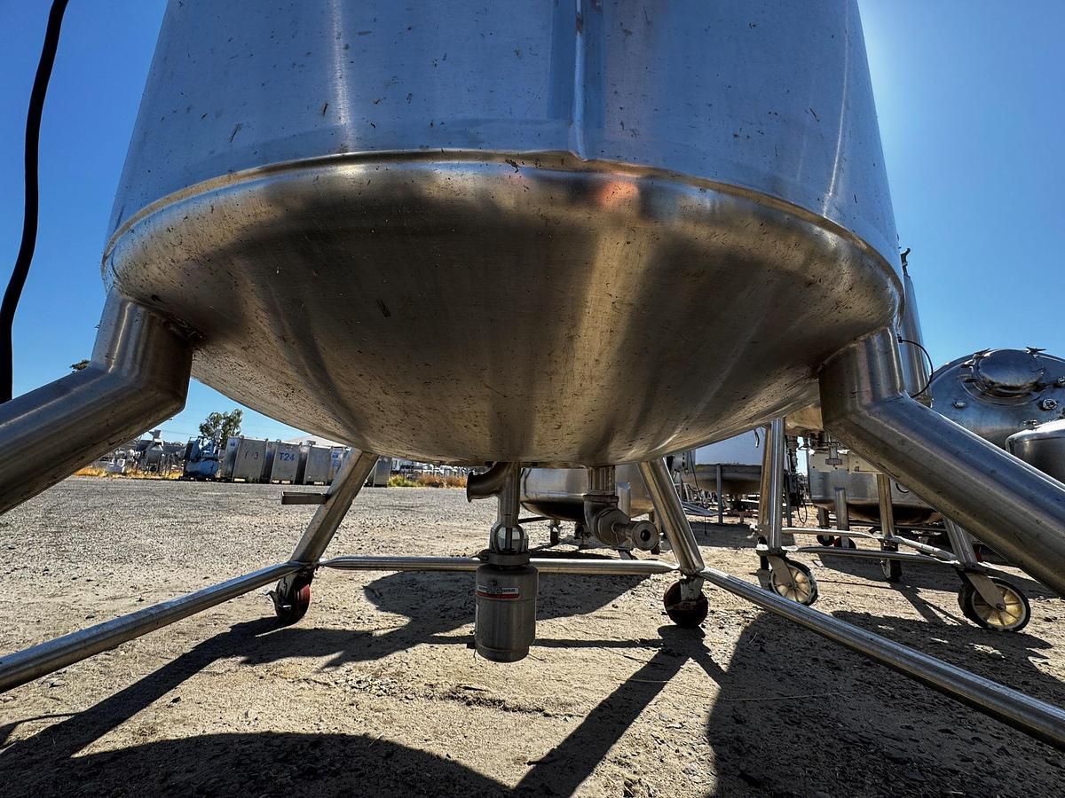 Used Tank, 181 Gallon, 316L Stainless Steel, Full Vacuum, Jacketed, Agitated, 32 PSI, #5991496