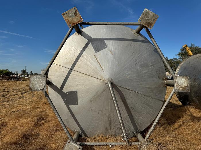 Used Tank, 6,000 Gallon, 316 Stainless Steel, Agitated, Dish Bottom, Legs, #5991015