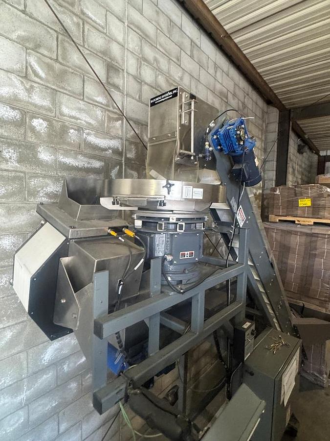 Used Filler, Pouch, Swifty Bagger 1200, Star Auger, Scoop Insert Available, #5991572