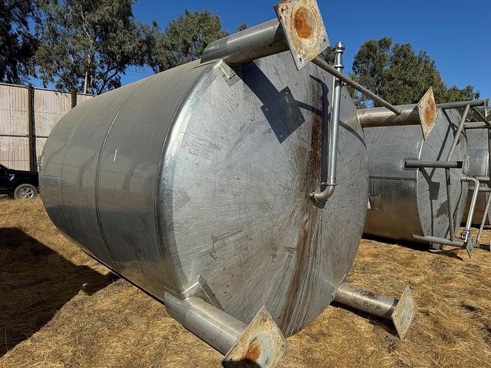 Used Tank, 6,000 Gallon, 316 Stainless Steel, Dish Bottom, Legs, Dual, #5991006