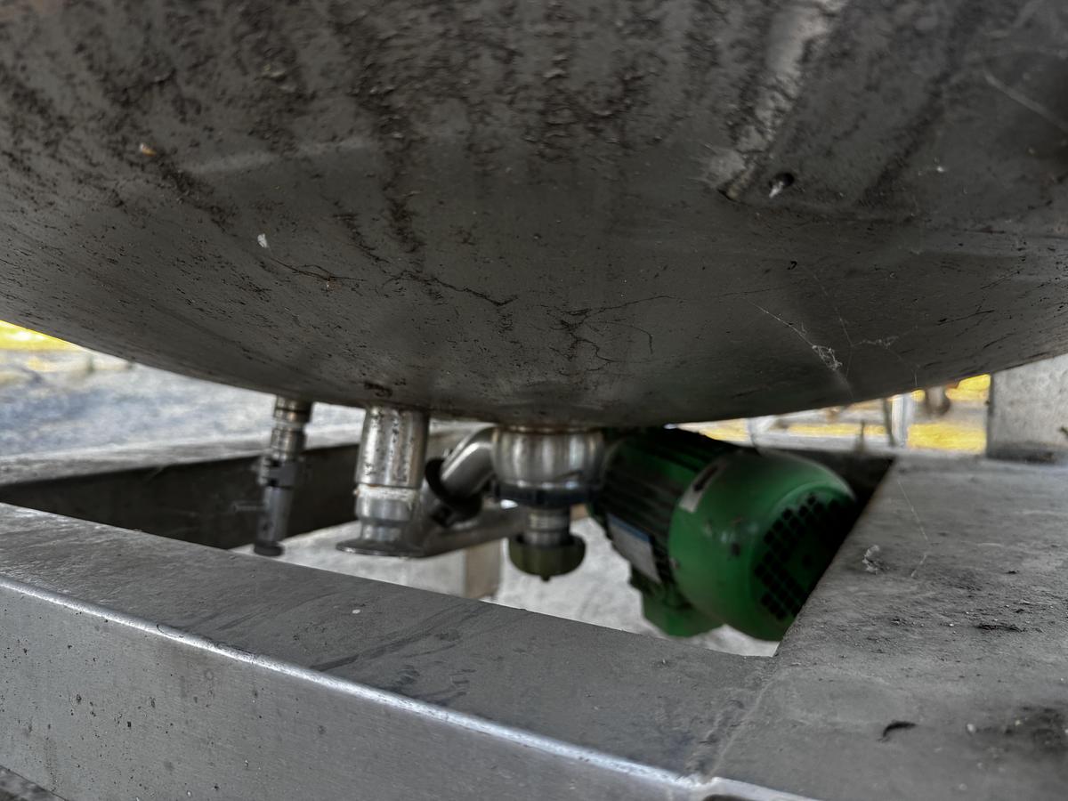 Used Tank, 264 Gallon, 1,000 Liter, BCD Manufacturing, Agitated, 316L Stainless, 3 Bar, #5991456