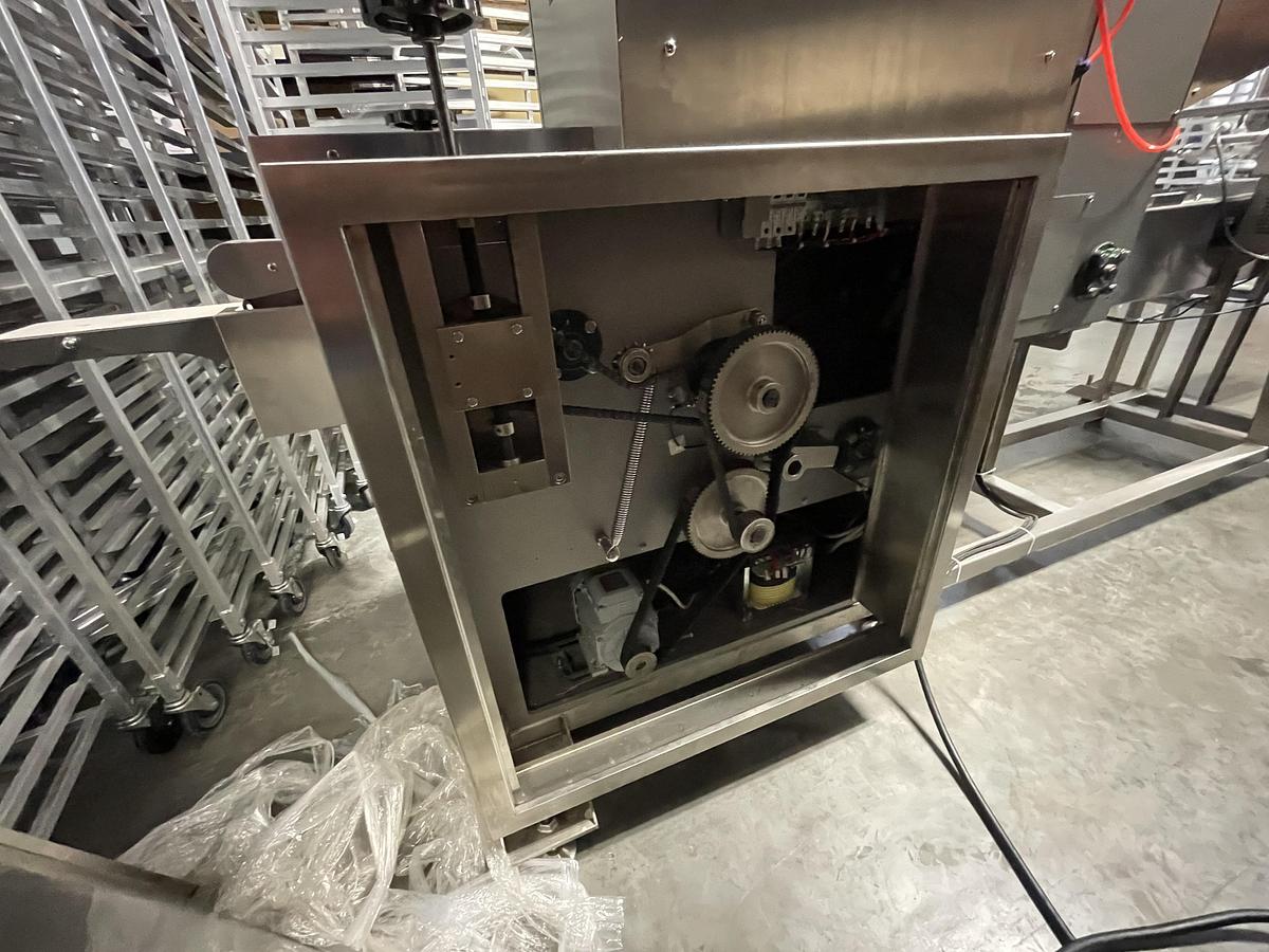 Used Former, Ice Cream Sandwich, 2000–7000 Pcs/Hour, Snowball, #5991721
