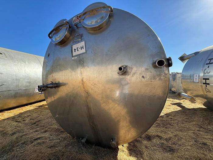 Used Tank, 6,000 Gallon, 316 Stainless Steel, Dish Bottom, Legs, Dual, #5991006