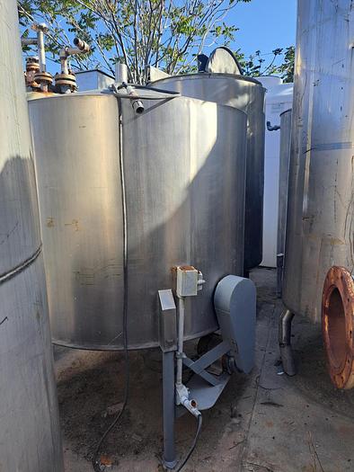 Used Tank, 600 Gallon, S/st, 60" x 49", CT/CB, Agit, Sngl Wall #S741261