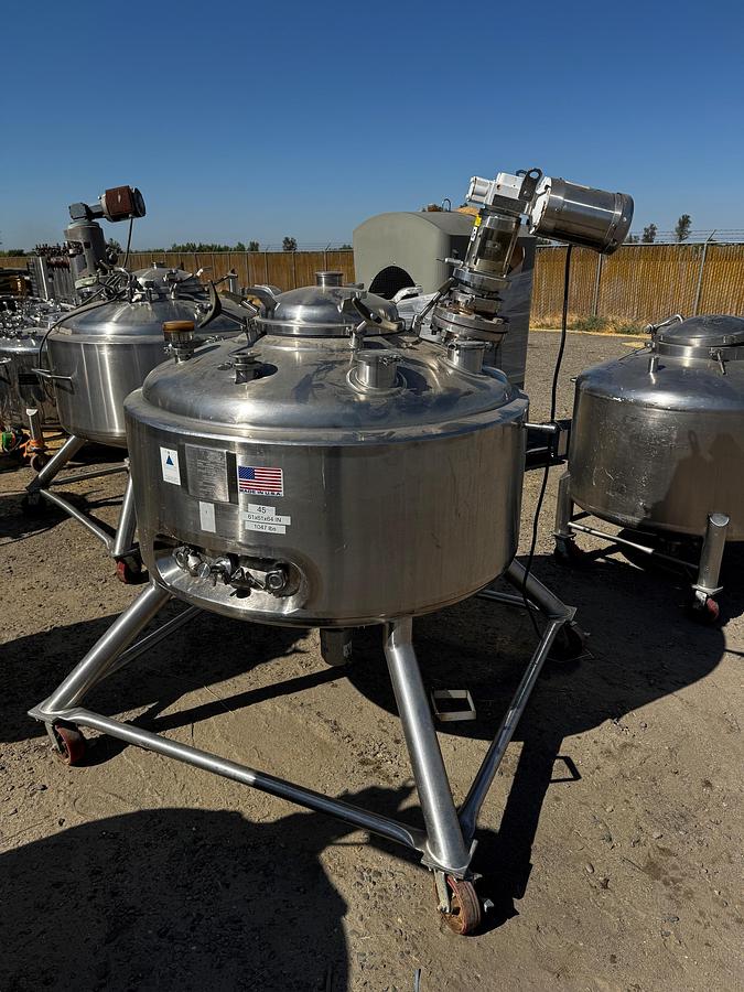 Used Tank, 181 Gallon, 316L Stainless Steel, Full Vacuum, Jacketed, Agitated, 32 PSI, #5991496