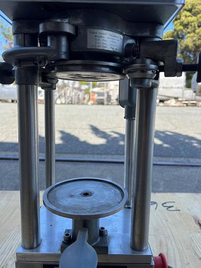 Used Can Seamer, Dixie model 25D Direct Drive Double Can Seamer #S745114