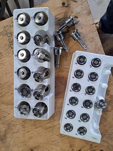 Used Capper, West, Mdl RW500F, 12 Head, Feeder #C739581