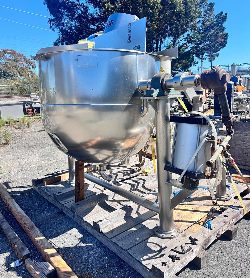 Used Kettle, 300 Gallon, Lee Industries, Stainless Steel, Double Motion, Tilt, #5991805