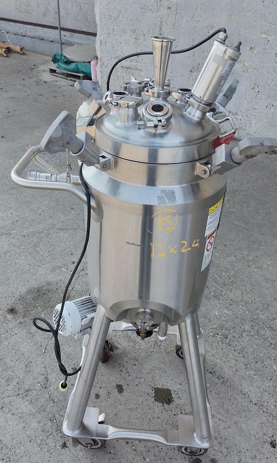 Used Tank, 10.6 Gallon (40 Liter), DCI, Agitated, Stainless Steel, 45 PSI, FV, #5991469