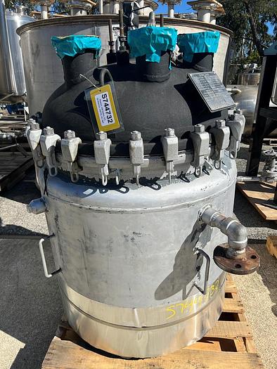 Used Reactor, 100 Gallon, Glass Lined, De Dietrich, 150 PSI, Jacketed, Agitated #S744732