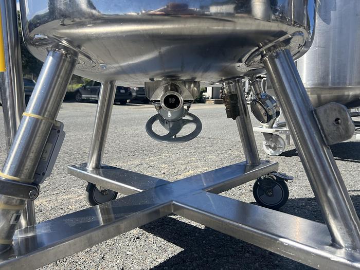 Used Reactor, 25 Gallon (100 Liters), 316L Stainless Steel, Jacketed, Agitated #S745441