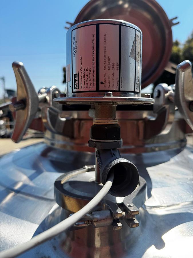 Used Tank, 290 Gallon (1,100-Liter), 316L Stainless Steel, Jacketed, Full Vacuum, Mueller, #