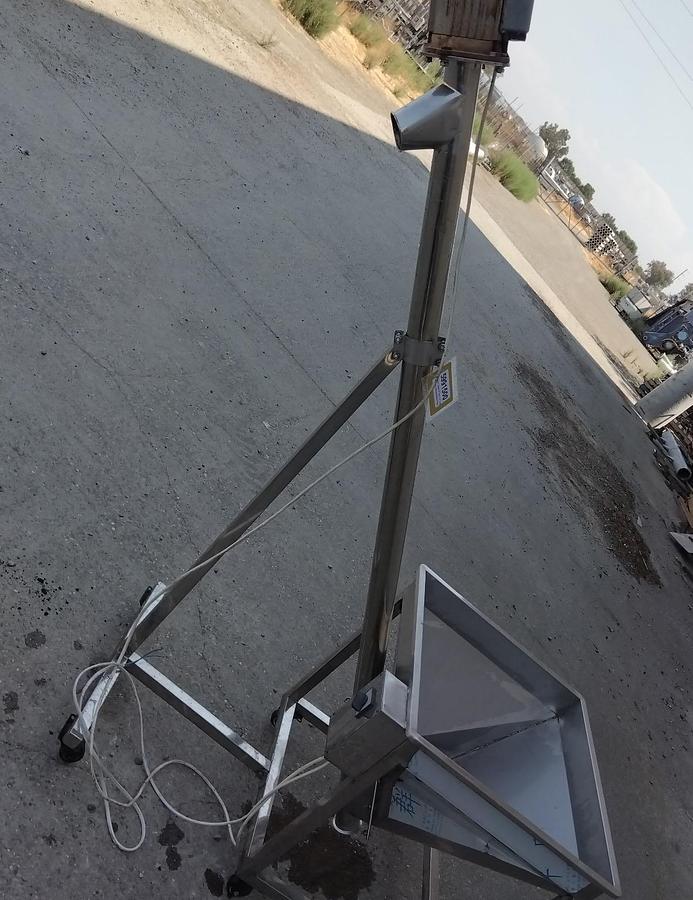 Used Conveyor, Screw, 3" Dia x 7.5' Long, Stainless, Inclined, Ribbon Flight, #5991500