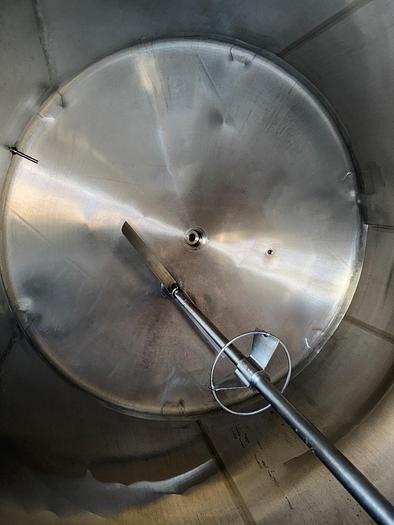 Used Tank, 1,700 Gallon, 316 Stainless Steel, Agitated, Walker, #5990990