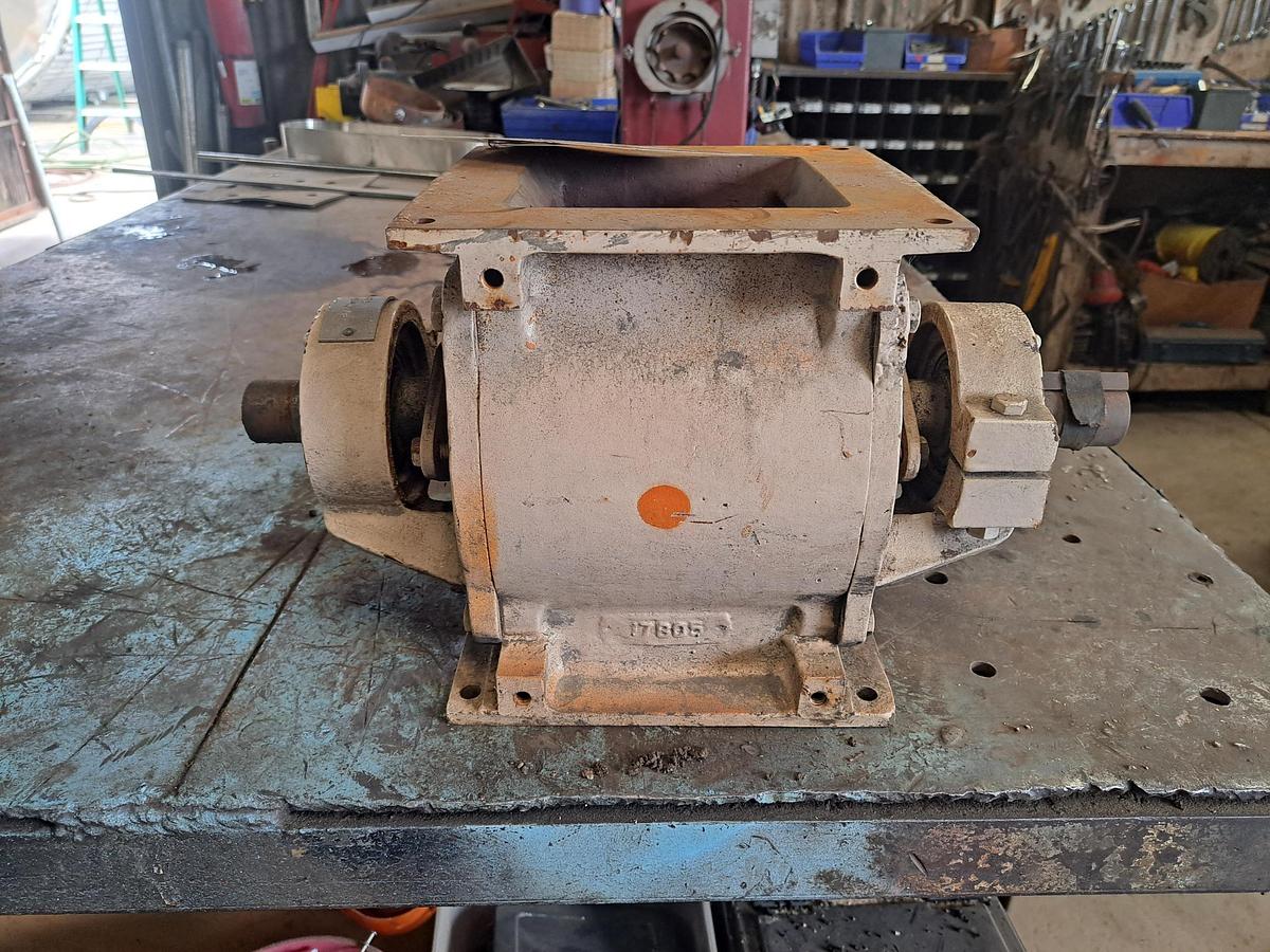 Unused Valve, Rotary, Airlock, 8", Sprout Waldron, Mdl 86 #S743752