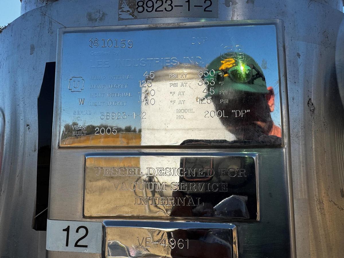 Used Tank, 53 Gallon (200 Liter), Lee, Jacketed, Stainless Steel, 45 PSI, FV, #5991468