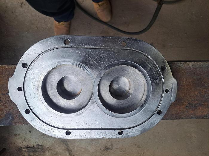 Used Pump, Positive, Waukesha, Mdl 060, 316 Stainless Steel, 3 HP #S745383