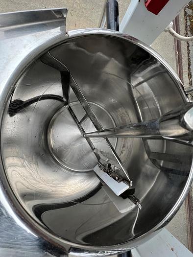 Used Tank, 9 Gallon, Stainless Steel, Electrically Heated Jacket, Tilt #S745111