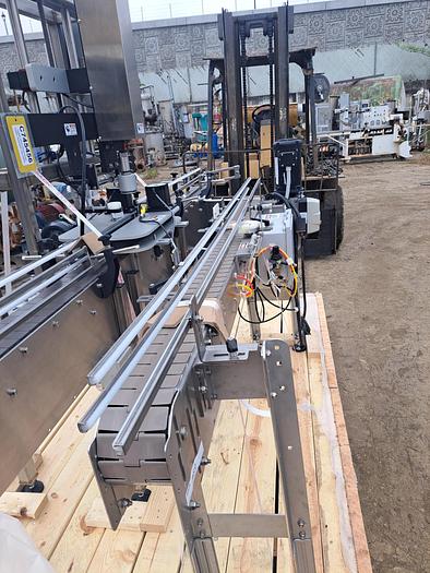 Used Capper, Inline, Chuck Screw Capper, Automatic, Cap Feeder #C745456