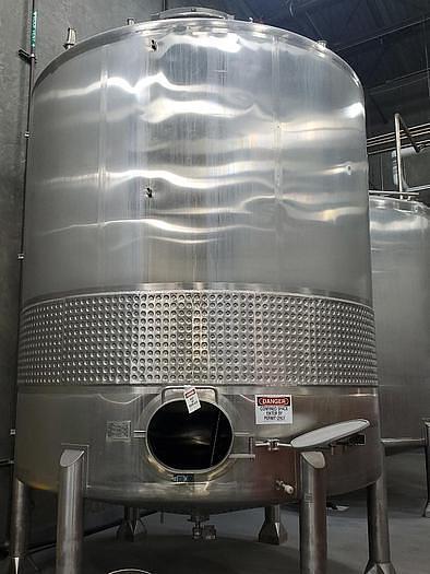 Used Tank, 6,000 Gallon, Stainless Steel, Agitated, Dish Bottom, Jacketed #4445060