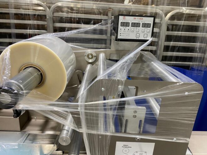 Used Wrapper, Flow Wrapper, Pro Pack, Model Minitronic-400, Horizontal Flow Wrapper, Servo Driven, #5992012