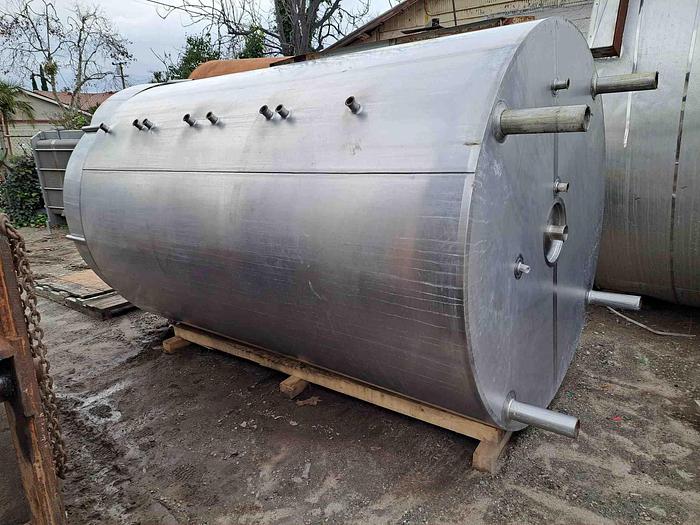 Used Tank, 2,000 Gallon, 304 Stainless Steel, Jacketed, Full Vacuum #S744961