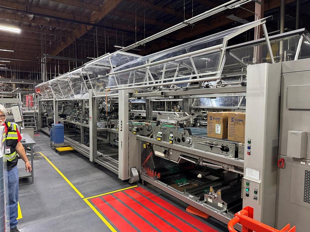 Used Bottling Line, 400 BPM, US Bottlers Filler, Krones Labelers, Fuji Intersleeve, Kisters Packer, #5991610