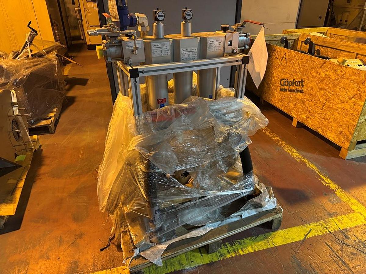 Used PET Bottling & Packaging Line, Krones Contiform 324 Pro, /Capper, Compressors, Process Skids, #5991620