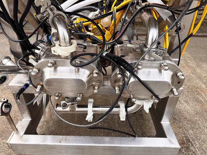 Used Pump, Positive, SPX / Waukesha, Model 030 U2, 1 HP, 1.5" In/Out, #5991261