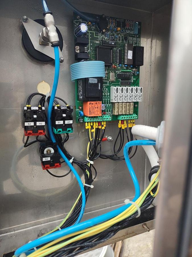 Used Press, Bladder, 900 Liter, SK-SKRLJ, Mdl PSP 9 AVF #S745400