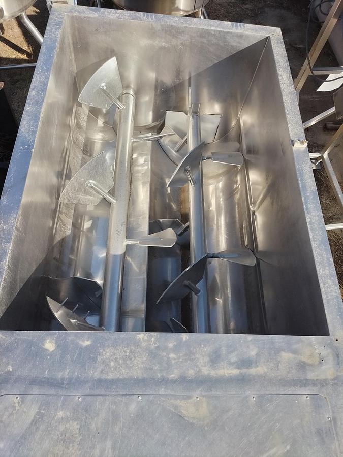 Used Mixer, Paddle, 75 CF, Stainless Steel, 30 HP