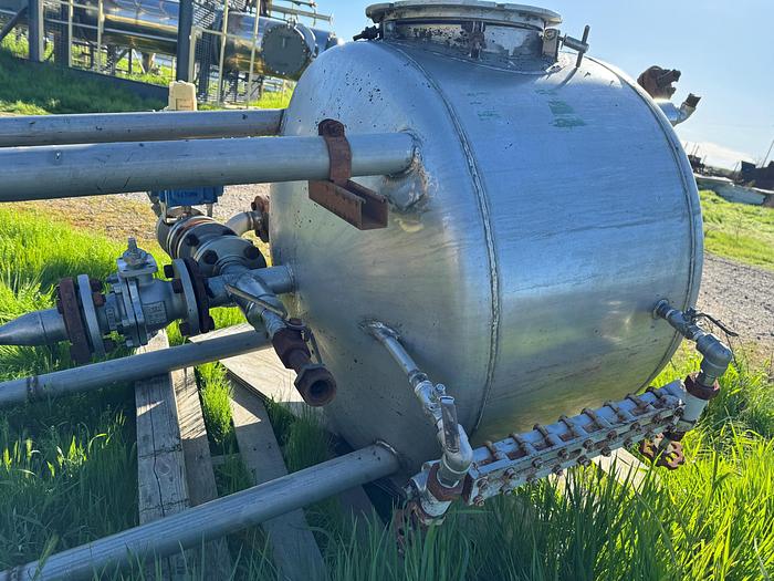 Used Tank, 100 Gallon, Stainless Steel, Dish Top & Bottom, 36" x 24" #S745488