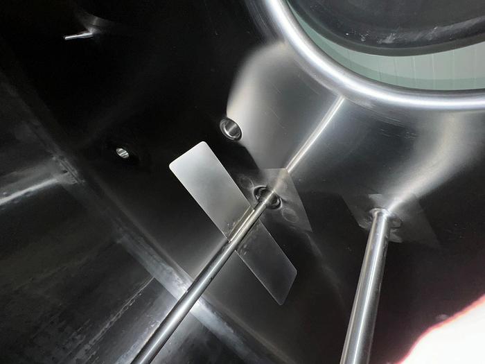 Used Tank, 2,000 Gallon, Stainless Steel, Jacketed, Agitated, APV Crepaco , #5532787