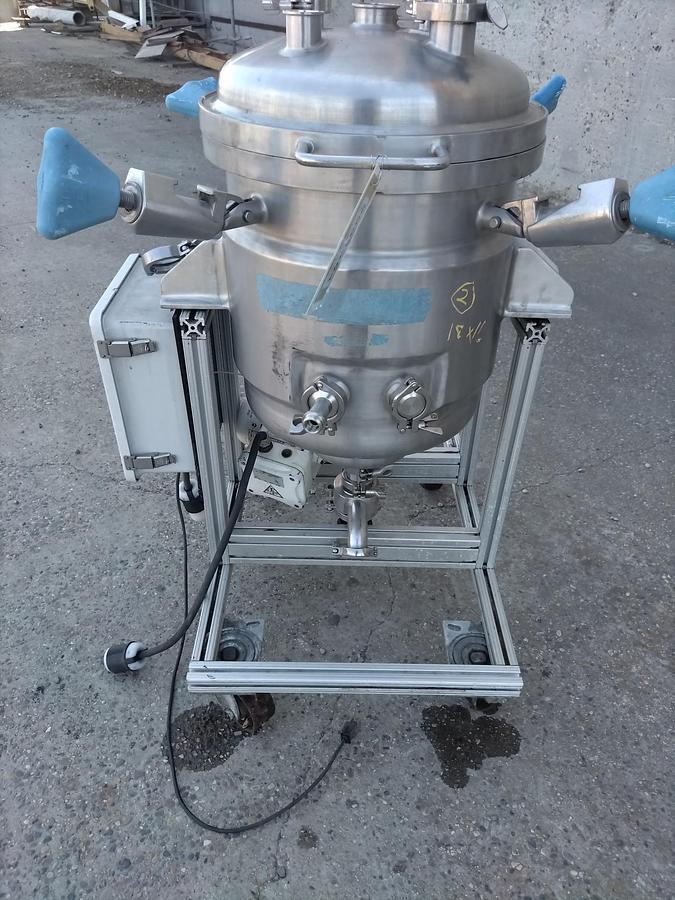 Used Tank, 13.2 Gallon (50 Liter), Pure-Flo Precision, Jacketed, Agitated, 316 Stainless, 45 PSI, #5991454
