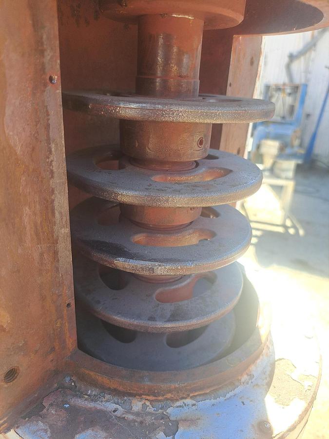 Used Mill, Sand, Morehouse-Cowles, 7-15-X, 15 HP, #Z506586