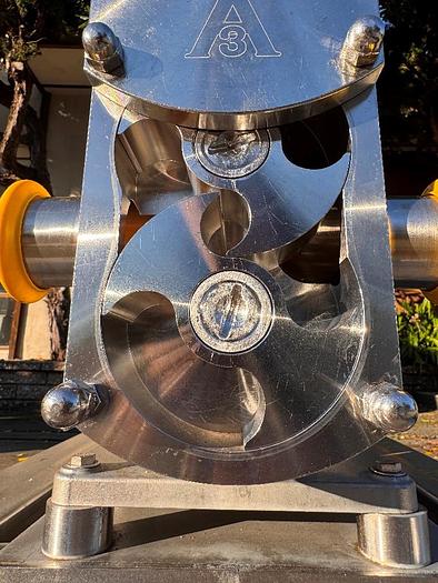 Used Pump, Positive Displacement, 5 HP, FlowDynamic, 2" Inlet and Outlet, Stainless Steel #5991252