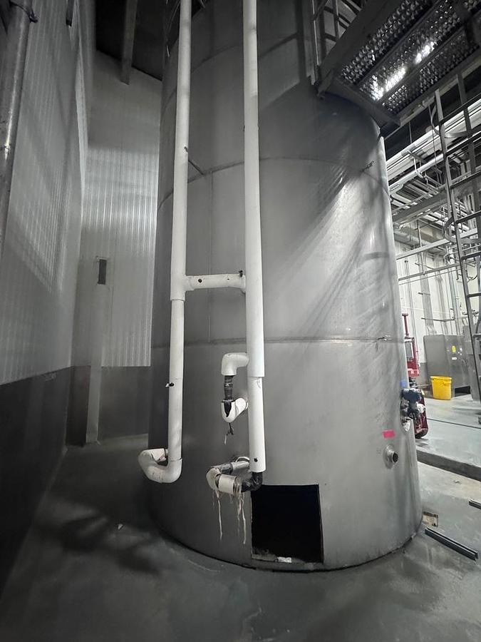 Used Tank, 6,000 Gallon, Stainless Steel, Vertical, Jacketed, Agitated, Storage Tank, #5991875