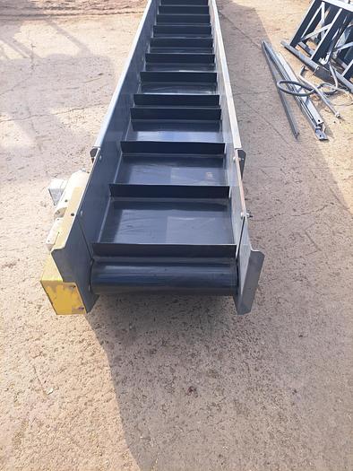 Unused Shredder, 30 HP, 23" x 42" Chamber, 48" Sweco Screener, #5533735