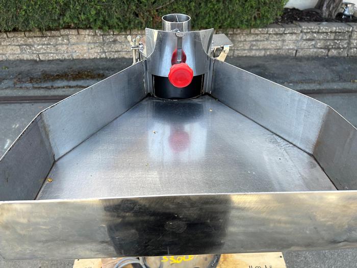 Used Mill, Disintegrator, 6" diameter grinding chamber #S745115