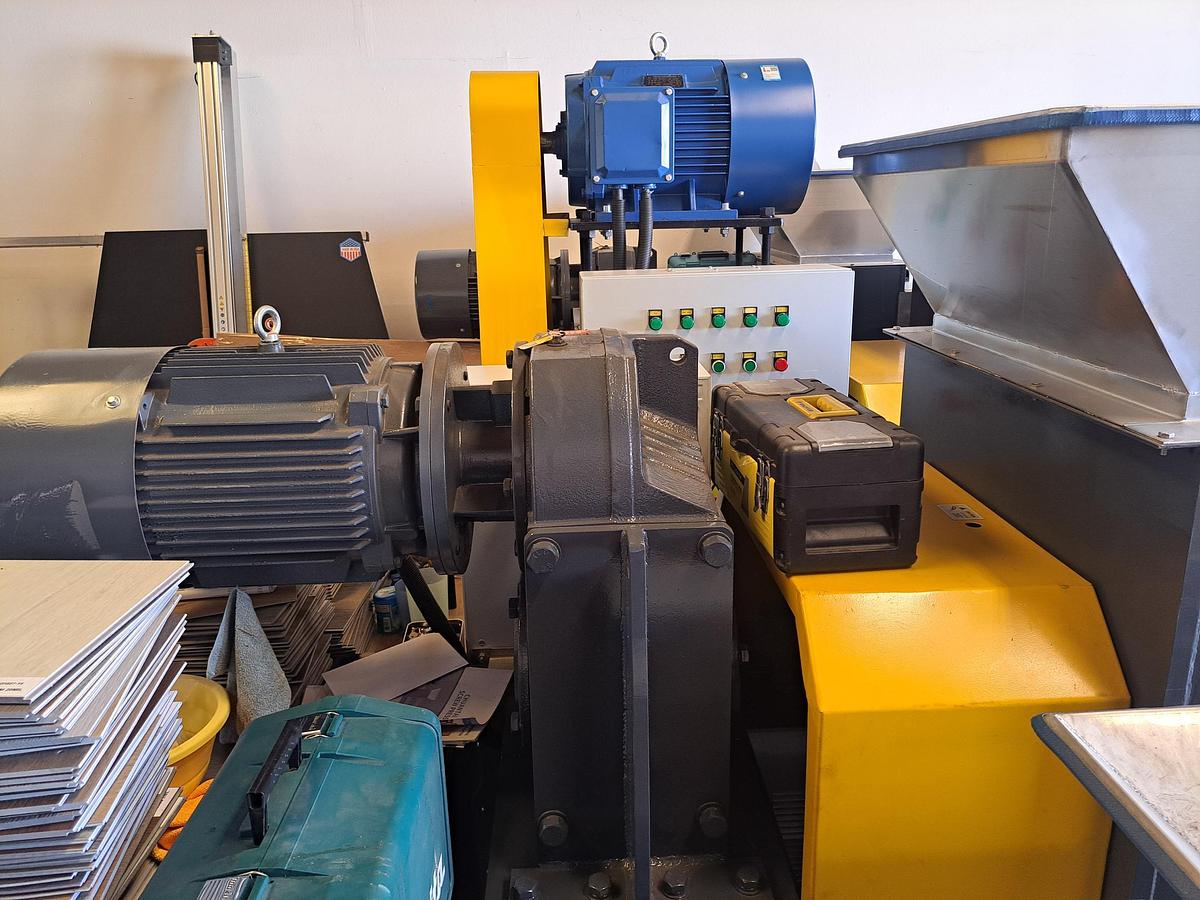 Used Press, Screw Press, Dewatering Machine, Model CT-300, Steel, #5991719