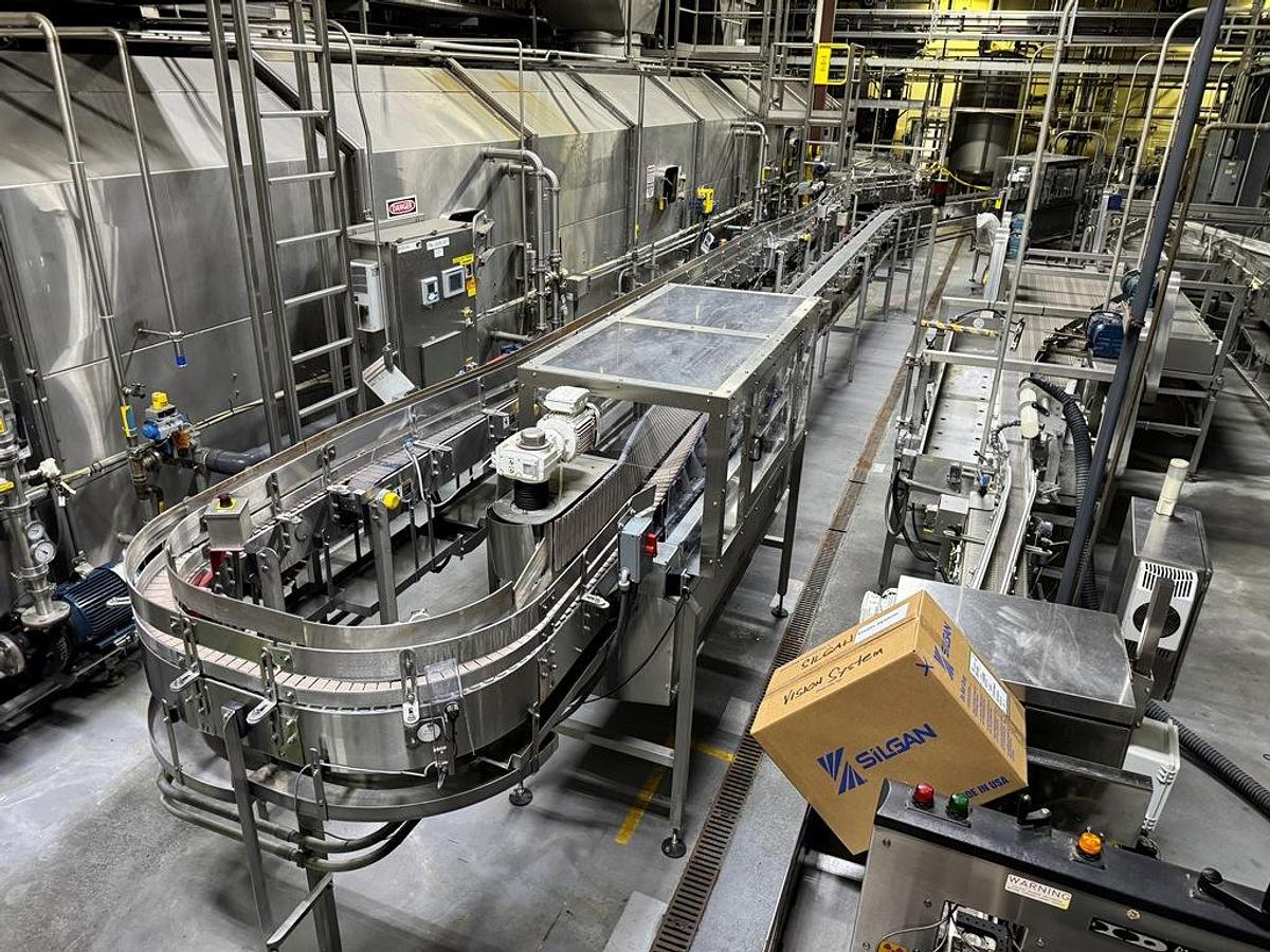 Used Bottling Line, 600–800 BPM, US Bottlers Filler, Sidel Labeler, Kisters TSP100V Shrink Wrapper, #5991609