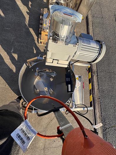 Used Reactor, 13.2 Gallon (50 Liter), Single Use, Stainless Steel, HyClone, 14" x 28" #5991242