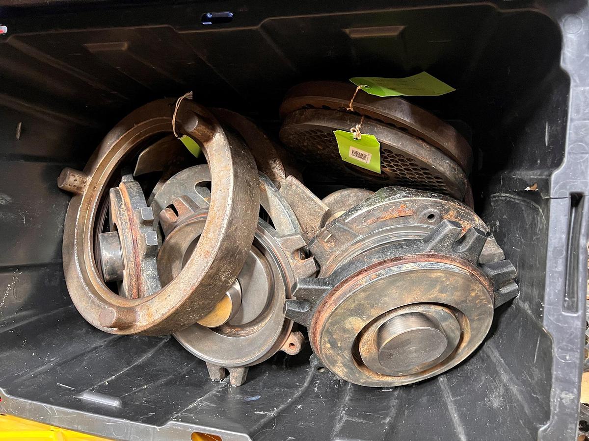 Used Grinder, Autio 1101 GH, 50 HP, Vane Pump, Mild Steel, 11” Head, 25,000 lb/hr, #5991528