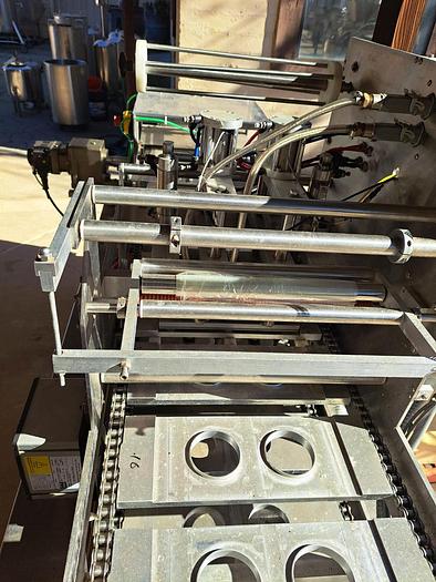 Used Filler, Cup, 2-Lane, Stainless Steel, 12 Ounces & 16 Ounces